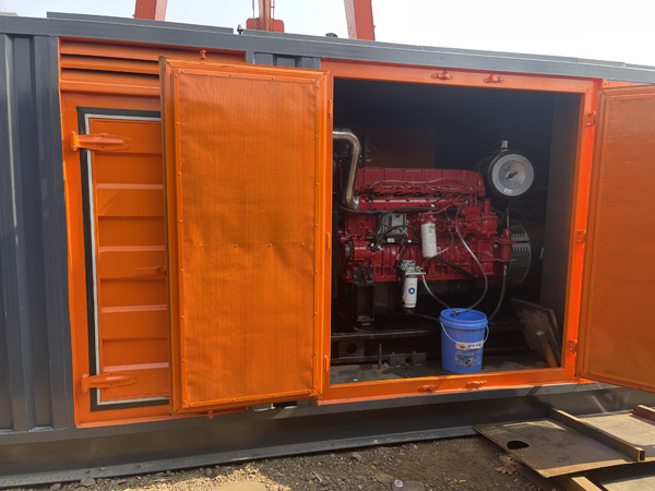 师宗启动电流过大可能会对发电机造成哪些损害？